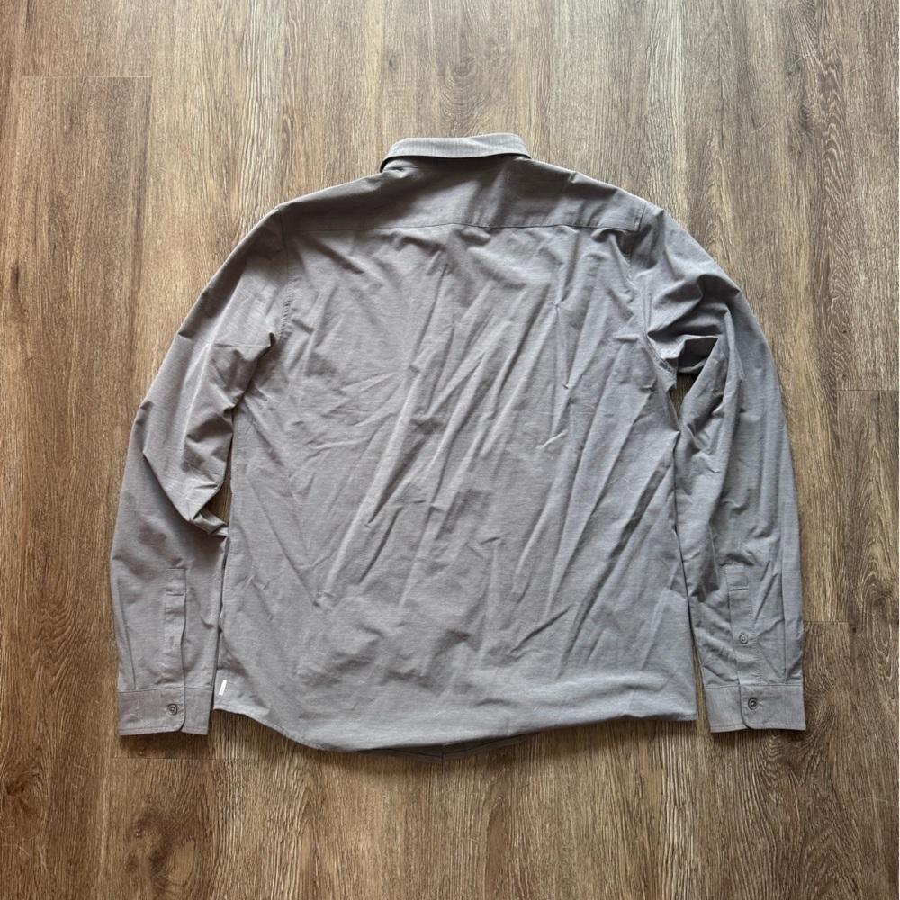 Vuori Gray Button Down Shirt - image 2